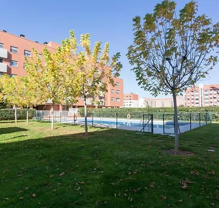 Apartamento Medrano Terraza Y Vistas A 5 Minutos Del Centro En Coche Ideal Para Mascotas Logroño Exterior foto