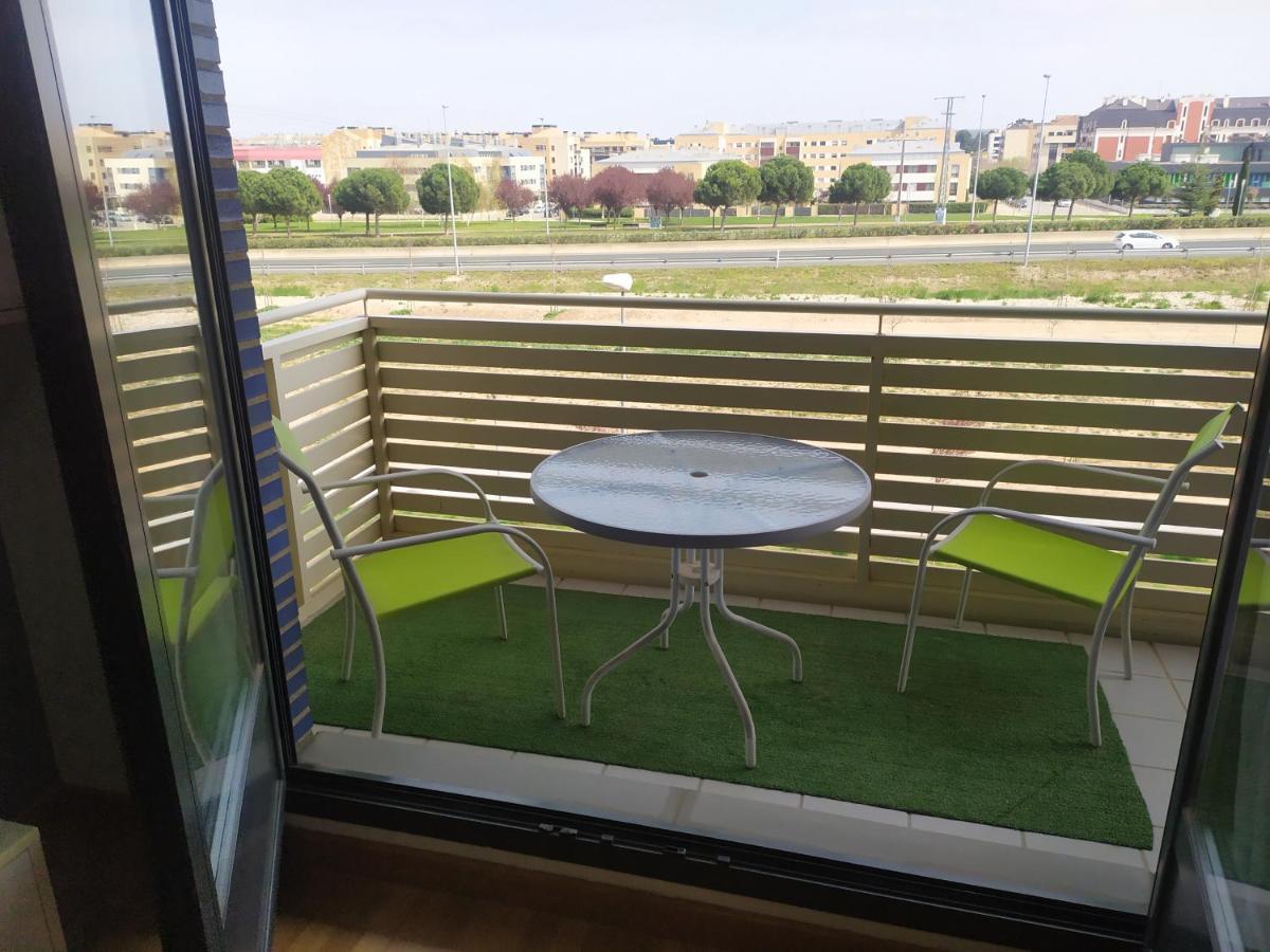 Medrano Terraza Y Vistas A 5 Minutos Del Centro En Coche Ideal Mascotas
